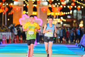 BIB: 50168, 50263
                            <button type="button" onclick="openModal(21770016)" class="btn btn-primary btn-sm float-right btn-popup" data-toggle="modal" data-target=".modal-high-quality">
                        <i class="fas fa-shopping-cart"></i> Add to Cart
                    </button>
                                            <button type="button" onclick="isThisMe(21770016, true)" class="btn btn-success btn-sm float-right btn-popup btn-isme hidden" data-toggle="tooltip" data-placement="bottom" title="นี่คือรูปของคุณใช่ไหม คลิกที่นี่เพื่อเอาเข้าอัลบั้ม">
                        <i class="fas fa-plus"></i> Add to album
                    </button>
                    <button type="button" onclick="isThisMe(21770016, false)" class="btn btn-warning btn-sm float-right btn-popup btn-isnotme hidden">
                        <i class="fas fa-ban"></i> Remove from album
                    </button>